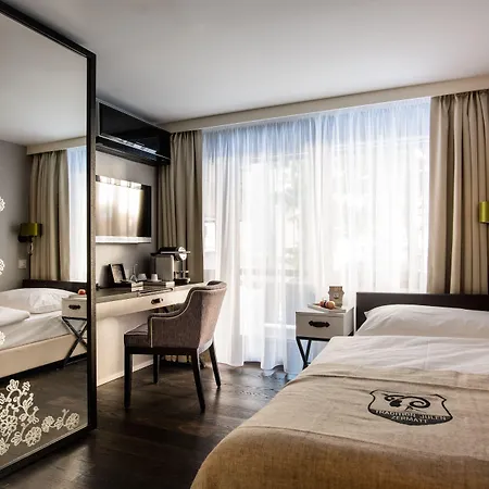 Hotell Wellness Alpenhof Zermatt