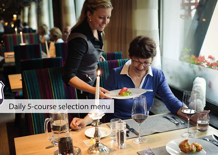 Hotell Wellness Alpenhof 4*