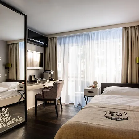Wellness Alpenhof Готель 4*